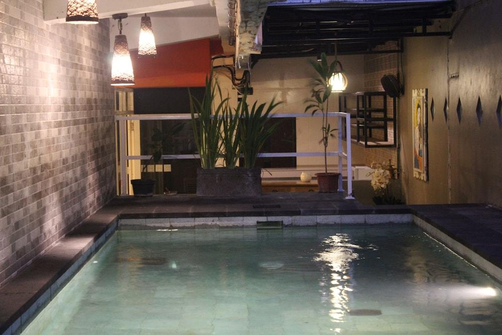 Mahatma Residence Denpasar  Exterior photo